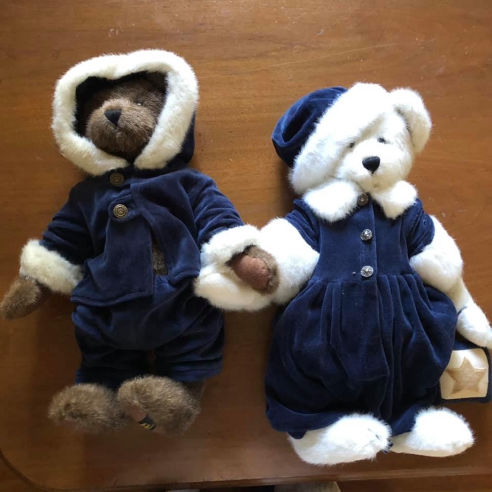 Winter Boyd's Bears